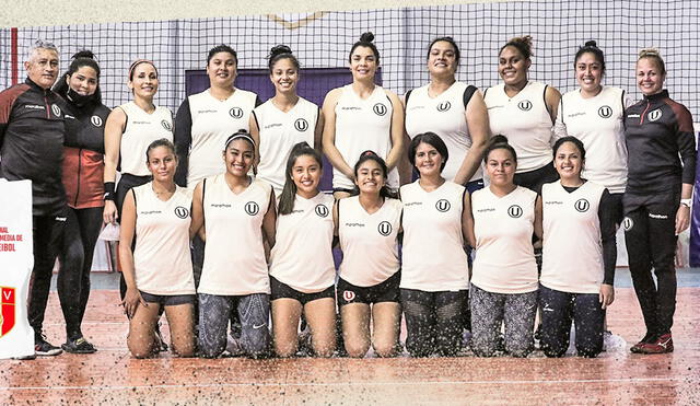 Equipo de vóleibol del Club Universitario de Deportes. Foto: Vóley Femenino Club Universitario de Deportes