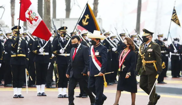 Pedro Castillo participó en ceremonia por el Bicentenario de la Marina de Guerra del Perú, Foto: Carlos Félix, GLR.