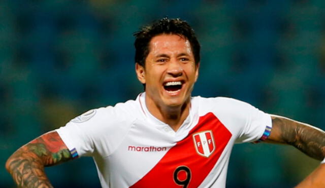 Gianluca Lapadula lleva 3 goles con la selección peruana. Foto: EFE