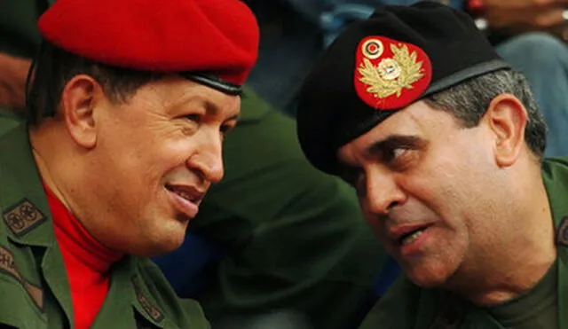 Raúl Isaías Baduel se desempeñó como ministro de Defensa durante el Gobierno de Hugo Chávez, entre 2006 y 2007. Foto: AP