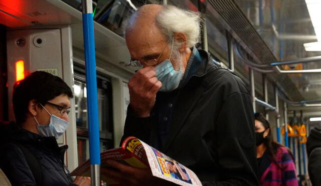 Hasta el momento, solo el 31% de la población rusa tendría la dosis completa de la vacuna contra la COVID-19. Foto: Agencia EFE