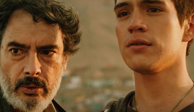 Los actores Baldomero Cáceres y Miguel Dávalos son los personajes principales en Contactado, una película de la productora independiente Sudaca Films. Foto: Contactado / portada