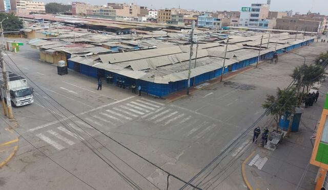 Comuna dispuso otros centros de abasto para reubicar a los informales. Foto: Clinton Medina