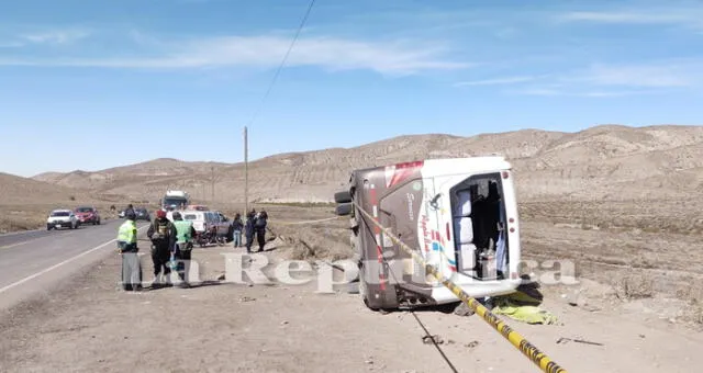 Trágico accidente de tránsito en Arequipa deja siete fallecidos hasta el momento. Foto: Abad Ventura / La República