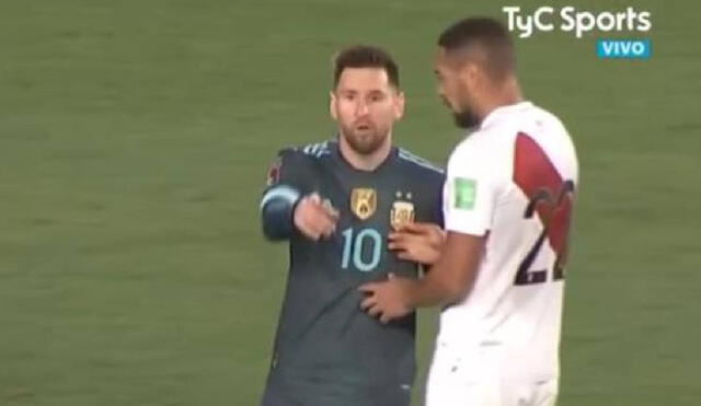Alexander Callens le pidió su camiseta a Lionel Messi tras el pitazo final. Foto: captura/TyC Sports
