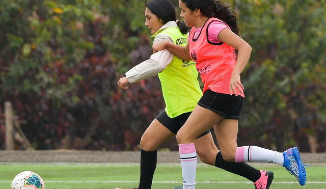 Jóvenes postularon al equipo femenino. Foto: Atlético Trujillo