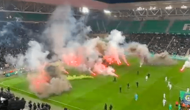 Hinchas del Saint-Etienne piden salida del técnico. Foto: captura Ligue 1