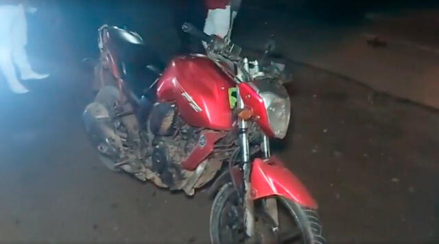 Motocicleta fue conducida a la comisaría de Víctor Raúl para las investigaciones. Foto: captura video radio Ke Buena Virú