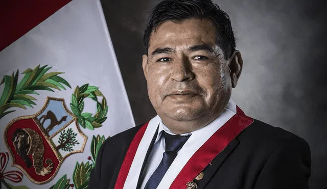 Fernando Mario Herrera Mamani fue un congresista que, con 6.105 votos, ocupó la bancada de Perú Libre por la región Tacna. Foto: composición LR