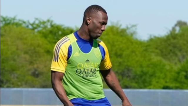 Luis Advíncula reaparecería en el equipo de Boca Juniors este sábado ante Gimnasia. Foto: Advíncula/Instagram