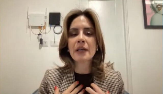 Huertas también reveló que el despido de Clara Elvira Ospina, anterior directora periodística de Canal N, se dio “por un tema político”. Foto: Youtube Sálvese quien pueda