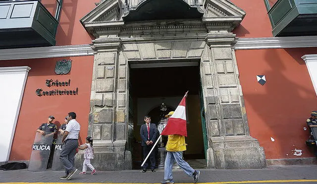 Tiempo. Según Luis Huerta, si el Congreso no demora demasiado, el TC podría fallar en enero. Foto: difusión