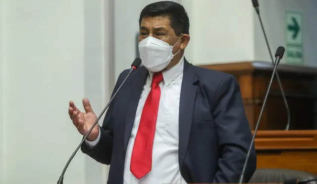 Parlamentario Pasión Dávila minimizó las críticas de la oposición respecto a la fiesta organizada por el ministro Luis Barranzuela. Foto: Congreso