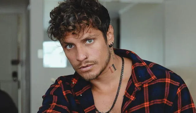 El actor Nico Ponce dará vida a Paolo Guerrera en la bioserie Contigo capitán. Foto: Instagram / @nikkooficial