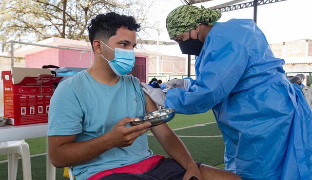 Colegios funcionarán como vacunatorios para evitar aglomeraciones. Foto: Subregión de salud