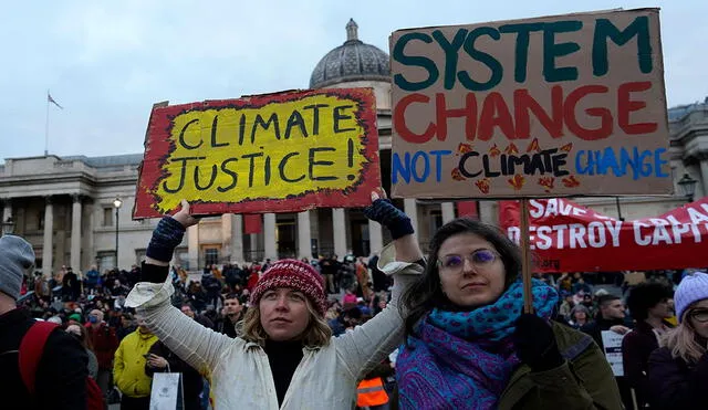 En Reino Unido se han manifestado en contra de la COP26. Foto: AFP