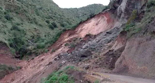 Huaicos en la sierra en época de lluvias interrumpen carreteras. Foto: difusión