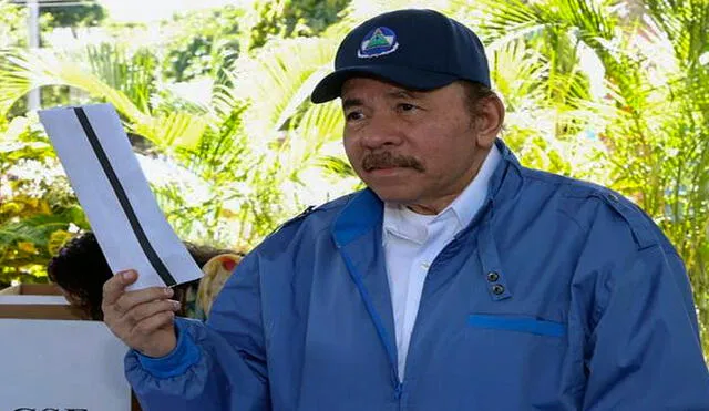 Daniel Ortega se impuso nuevamente en unos sufragios amañados, con sus principales rivales en prisión o en el exilio. Foto: AFP