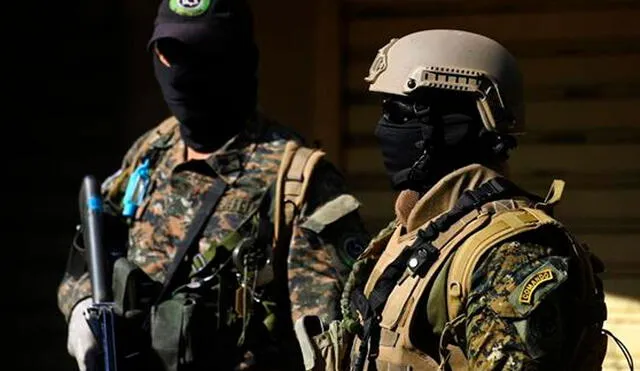 El mandatario Nayib Bukele envía a militares y policías a zonas con altas tasas de homicidios en El Salvador. Foto: AFP / Video: Facebook