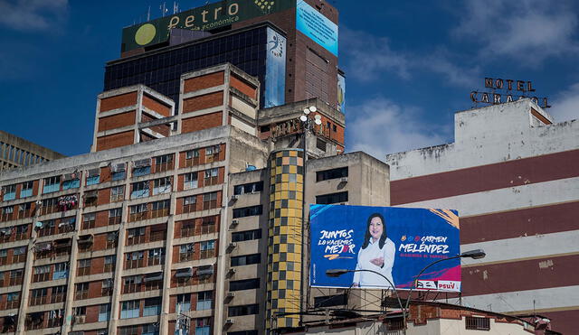 El precio de DolarToday en Venezuela, un país donde impera la desidia. Según dicen las encuestas, este país caribeño quiere un cambio pero que no encuentra a un líder que responda a su anhelos. Foto: EFE