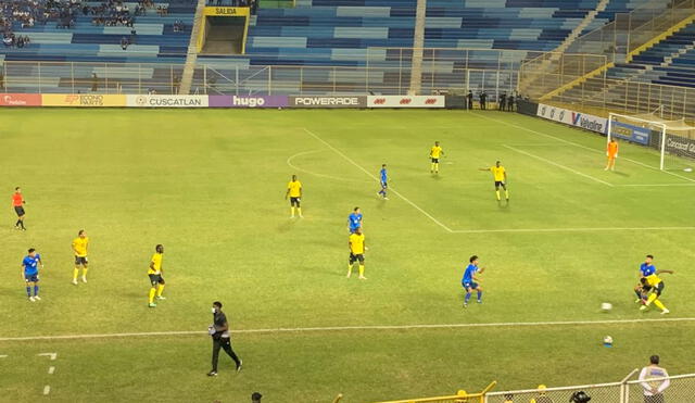 El Salvador y Jamaica empatan 1-1 por las Eliminatorias Qatar 2022. Foto: Tigo Sports