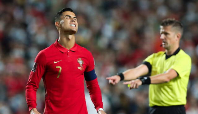 Cristiano Ronaldo no pudo detener la caída de su selección. Foto: EFE
