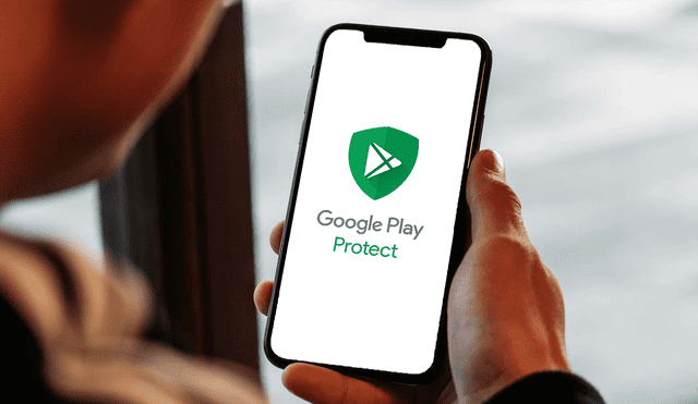 Solo los dispositivos con certificación de Play Protect pueden incluir las aplicaciones de Google y Play Store. Foto: composición/La República