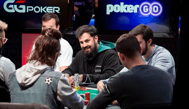 Papo compitiendo en la Serie Mundial de Póker. Foto: Americas Cardroom