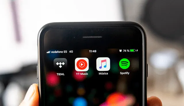 Toda canción tiene condiciones de uso que se debe verificar para no vulnerar el derecho de autor. Foto: Xataka Móvil