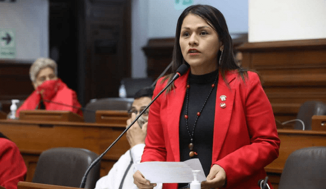 Silvana Robles es vocera alterna de la bancada de Perú Libre. Foto: Congreso