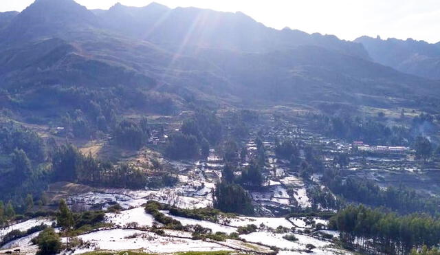 Se esperan la ayuda humanitaria para familias afectadas por granizo. Foto: COER Áncash