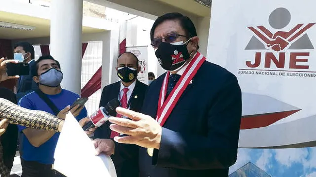 Visita. Presidente del JNE llegó a Tacna para inaugurar local. Foto: La República