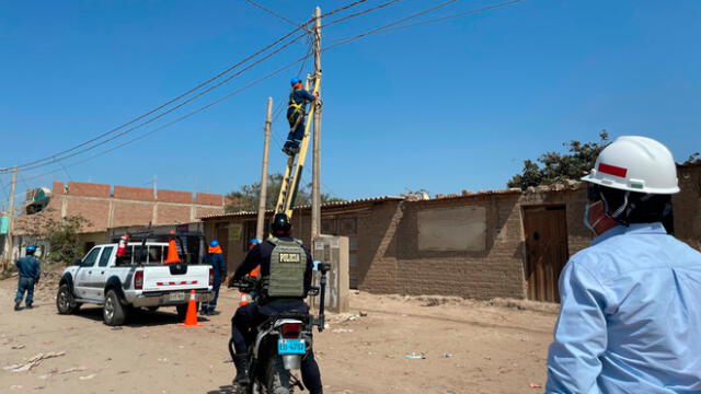 Personal de ENSA realizó operativo contra conexiones clandestinas en Chiclayo. Foto: ENSA.