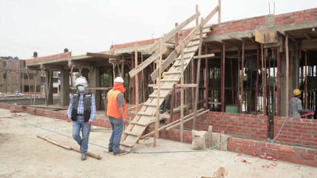 Colegios afectados por El Niño Costero se están reconstruyendo. Foto: MPT
