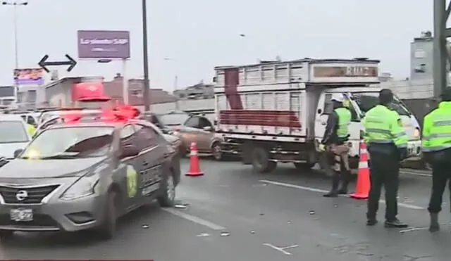 Testigos aseguran que el conductor no llevaba casco. Foto: captura América TV