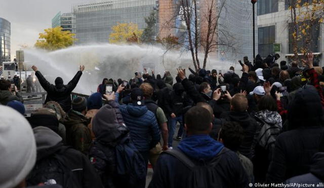 Violentas marchas en Bruselas. Foto: EFE