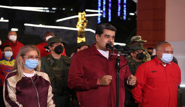 Nicolás Maduro se vanaglorió por la participación que hubo en Venezuela, en contraposición a la que se registró en Chile, donde José Antonio Kast y Gabriel Boric accedieron al balotaje. Foto: Prensa Miraflores