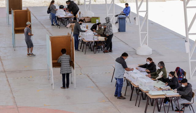 La elección del domingo tuvo una participación del 47% del padrón electoral de cerca de 15 millones de personas. Foto: AFP