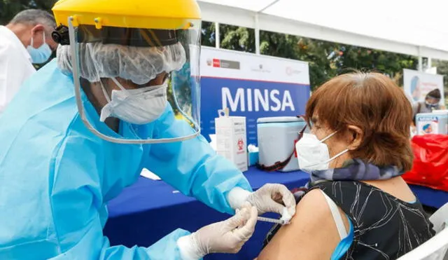 Minsa tiene al 63% de la población objetivo vacunada con dos dosis. Foto: Minsa