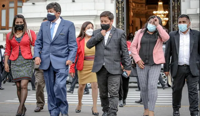 Facción cerronista, liderada por Waldemar Cerrón, no cierra filas a la moción de vacancia contra Pedro Castillo. Foto: La República