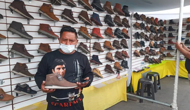 La Calzaferia cuenta con 65 stands de venta de zapatos. Foto: MDEP