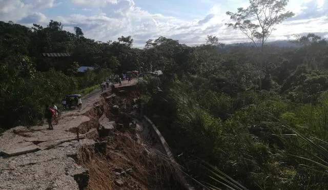 Algunas zonas se vieron afectadas por el terremoto de 7.5. Foto: Radio Kampagkis