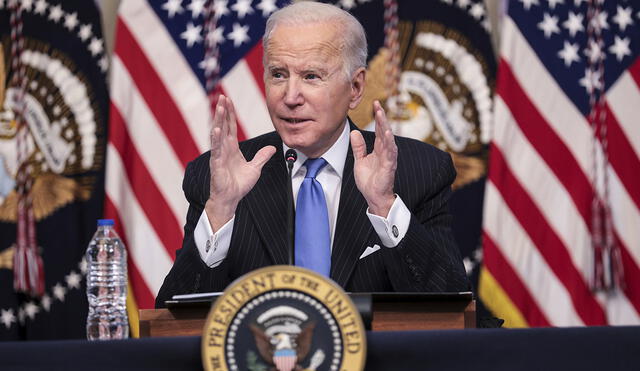 El presidente de EE. UU., Joe Biden, remarcó que el país se encuentra en “mejor situación” que las Navidades de 2020. Foto: EFE