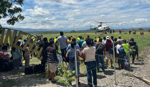 La legisladora informó que originalmente eran 125 las personas que se encontraban a su suerte en el aeropuerto de Jaén. Foto: Congreso de la República