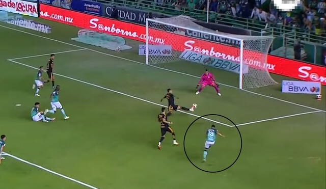 Ángel Mena hizo explotar el Nou Camp con su gol en el choque entre León y Tigres. Foto: captura de Claro Sports