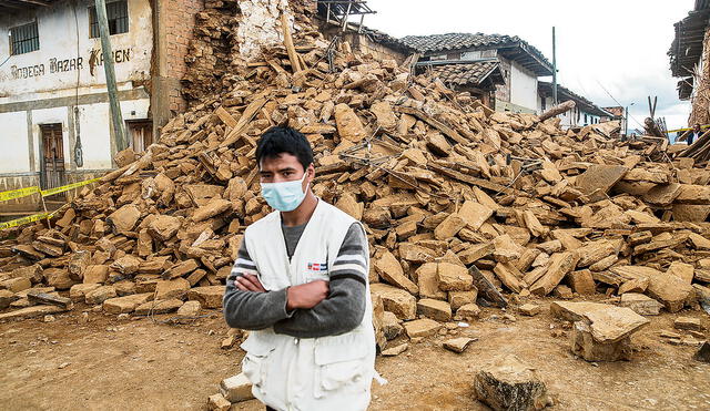 Derrumbe. Un total de 879 casas quedaron en estado ruinoso. Las familias lo perdieron todo y necesitan ayuda urgente. Foto: Presidencia de la República