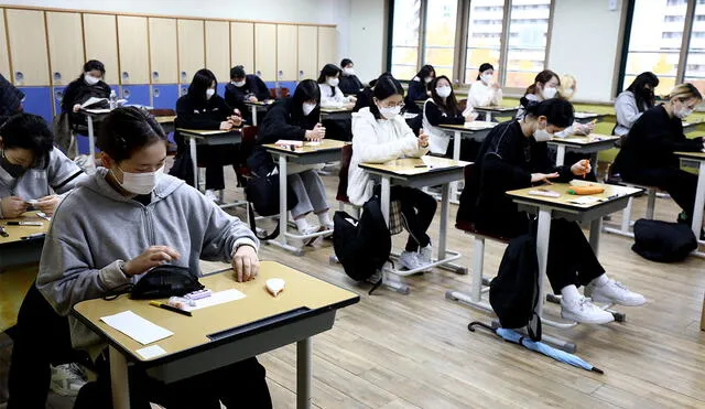 Los estudiantes del primer grupo rindieron las pruebas este 6 de diciembre y 7 de diciembre. Foto: AFP