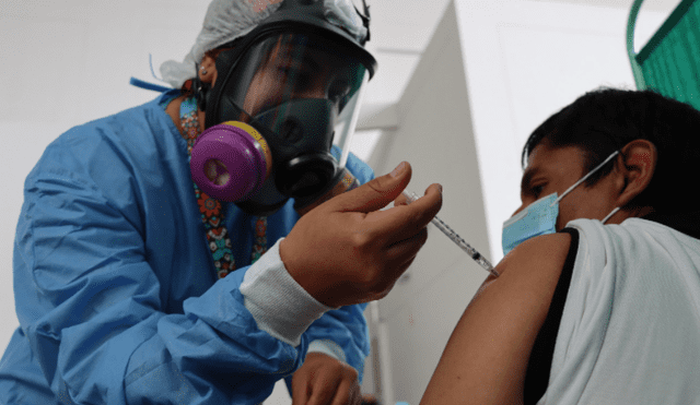 La autoridad regional aseguró que se cuenta con personal para la vacunación. Foto: Gobierno Regional de Cajamarca
