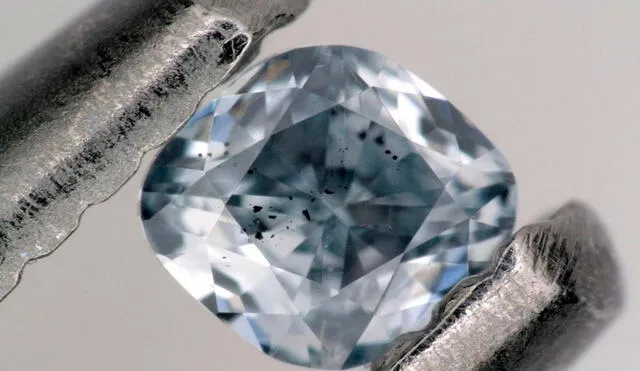 El diamante se estima en más de cinco millones de rupias, que equivalen a unos 66.300 dólares. Foto: Europa Press / referencial