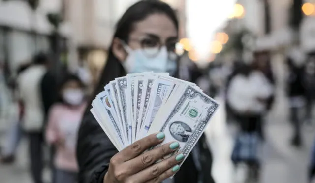 Conoce cuál es el precio del dólar en Perú hoy, viernes 10 de diciembre del 2021. Foto: John Reyes/La República